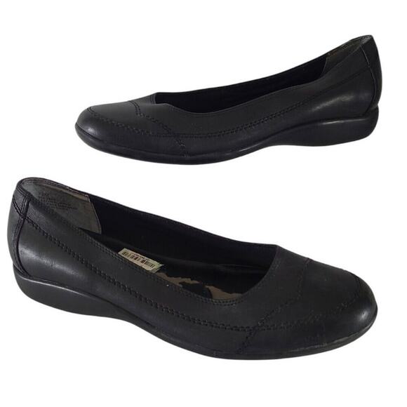 St. Johns Bay Women's SZ 7.5M Loafer Shoes Black Leather Slip-On Flats Comfort - Picture 1 of 9